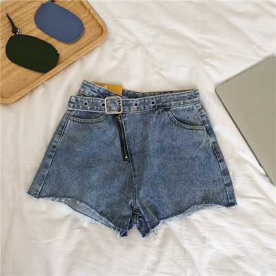 Pantaloni scurti de dama in doua culori cu fermoar