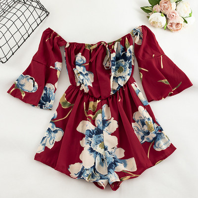 Salopetă de damă modernă cu mâneci căzute și motive florale în mai multe culori