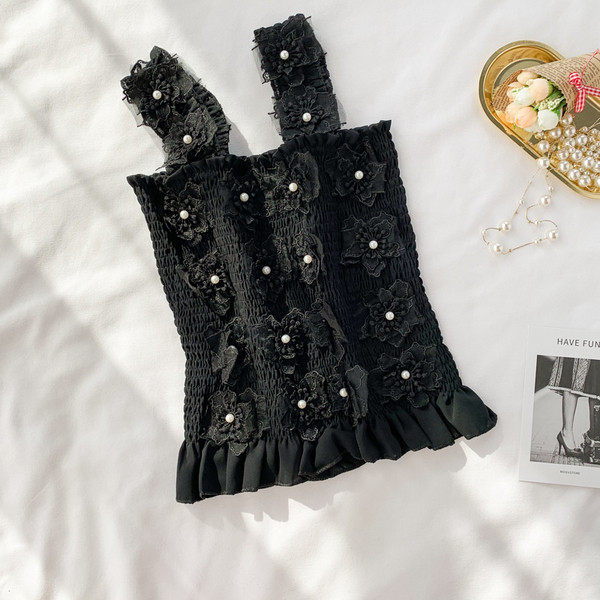 Női felső 3D-s virágokkal, fehér és fekete színben