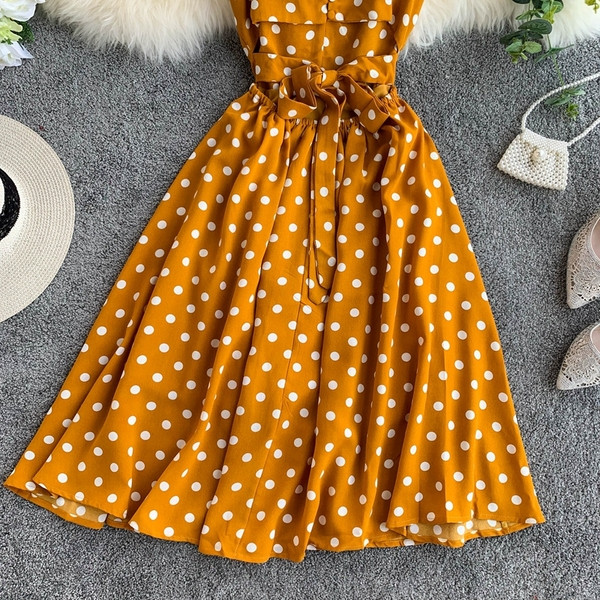 Rochie de dama moderna cu buline de culoare galbena