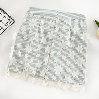 Kockás női szoknya virágmotívumokkal három színben