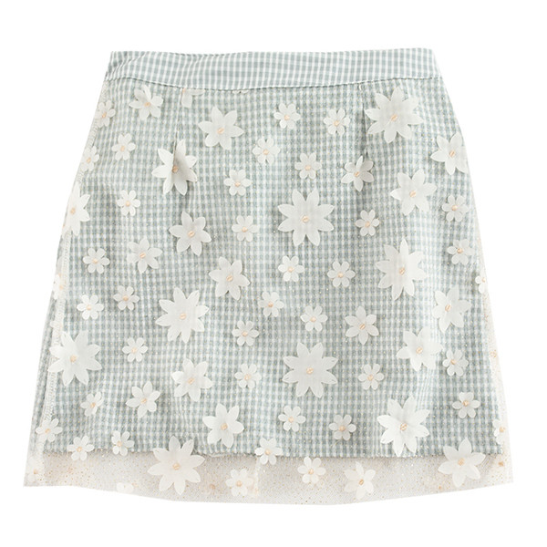 Kockás női szoknya virágmotívumokkal három színben