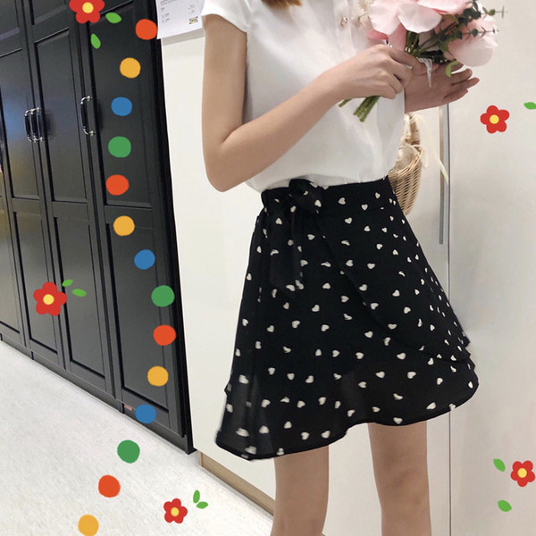 Fusta de vara dama cu aplicatie alb-negru