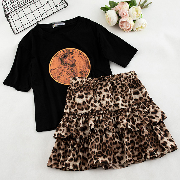 Set modern pentru femei din două părți în alb și negru