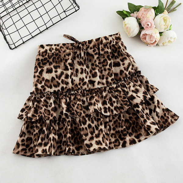 Set modern pentru femei din două părți în alb și negru