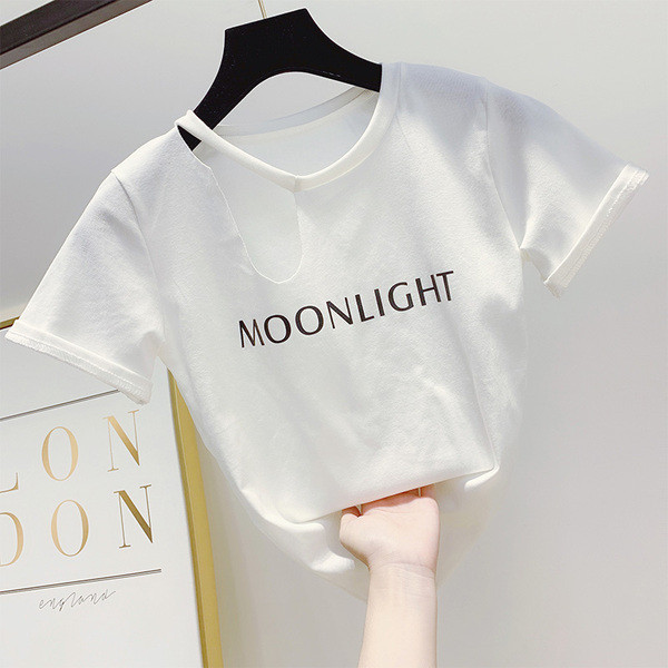 Alkalmi női póló fekete-fehér felirattal