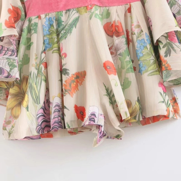 Μοντέρνα γυναικεία ολόσωμη φόρμα με φαρδιά μανίκια