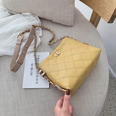 Eko bőrből készült stílusos női táska többféle színben