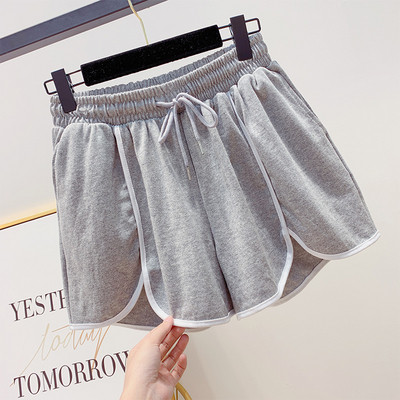 Női rövidnadrág nyakkendővel, három színben