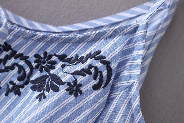 Γυναικεία ολόσωμη φόρμα κοντή με μακριά μανίκια και κεντήματα