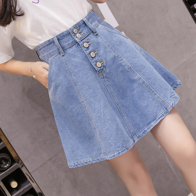 Fusta din blugi de dama croiala model in culoare deschisa si inchisa