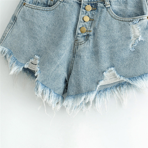 Női rövidnadrág szakadt motívumokkal, két színben