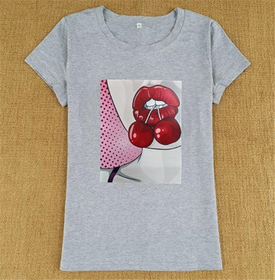 Modern női póló rátéttel és O-nyakkal, három színben