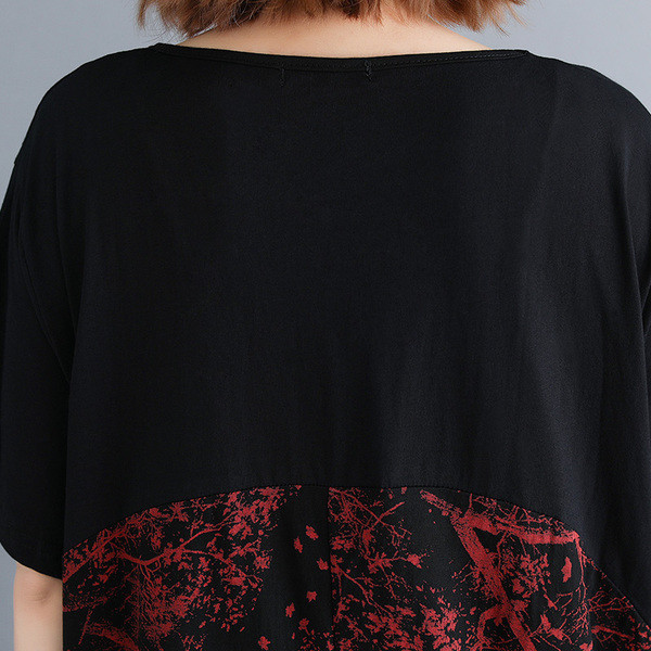 Rochie modernă de damă cu mâneci scurte și decolteu O în negru