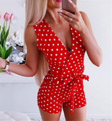 Μοντέρνες γυναικείες φόρμες πουά