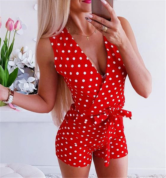 Μοντέρνες γυναικείες φόρμες πουά