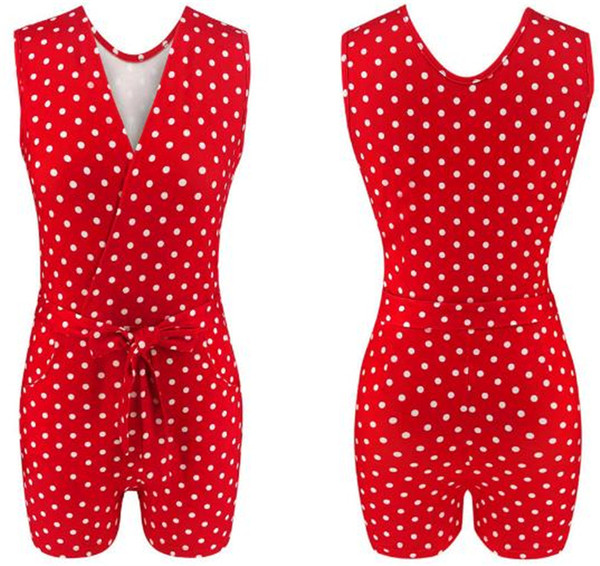 Μοντέρνες γυναικείες φόρμες πουά