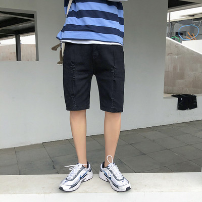 Pantaloni scurți pentru bărbați cu motive rupte în alb-negru