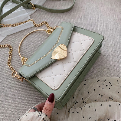 Stílusos női táska hosszú és rövid fém fogantyúval