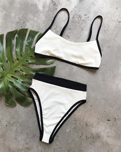 Costum de baie modern de dama din doua piese cu bretele subtiri in trei culori