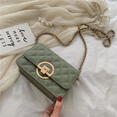 Geanta de dama moderna cu inchidere metalica in patru culori