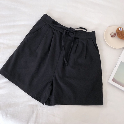 Дамски модерни къси панталони в черен,жълт ,бял и зелен цвят 