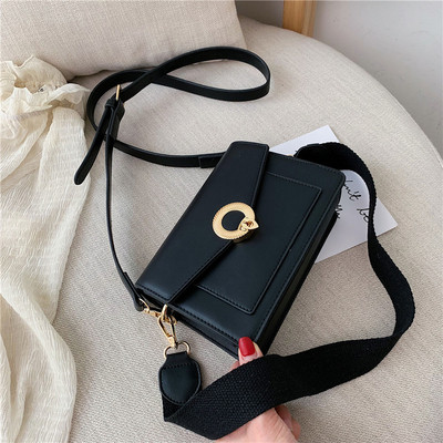 Geanta de dama eleganta din piele ecologica si inchidere metalica