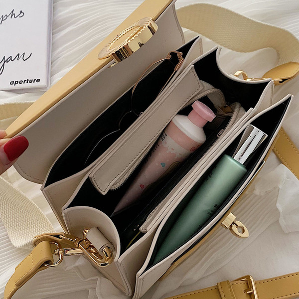 Geanta de dama eleganta din piele ecologica si inchidere metalica