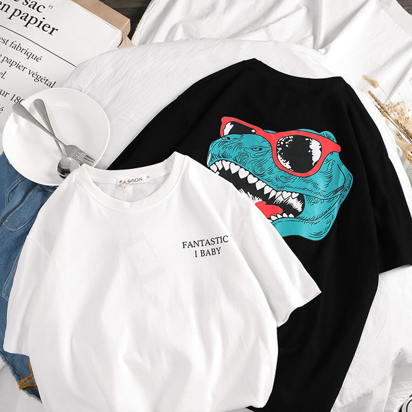 Tricou modern pentru bărbați cu aplicație alb-negru