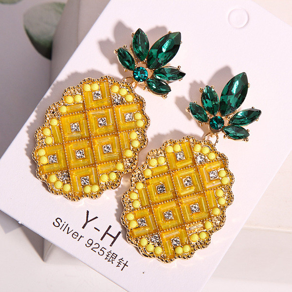 Modern női fülbevaló sárga kövekkel