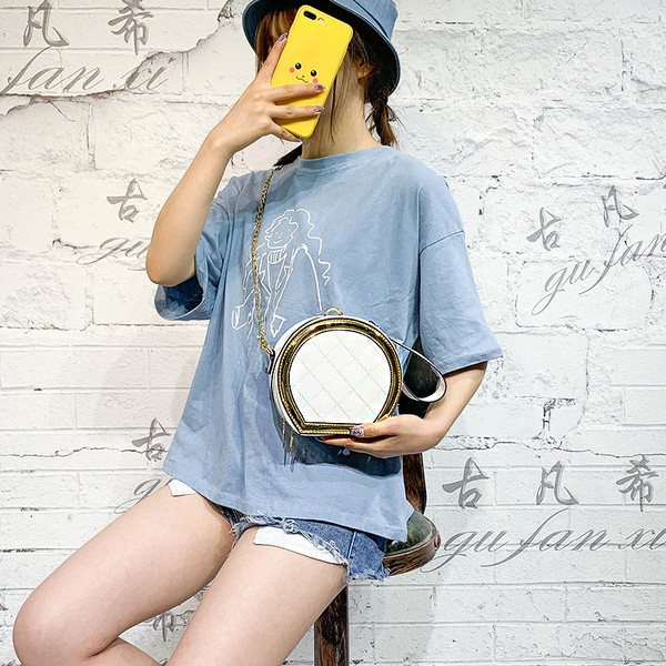 Geanta de dama moderna din piele ecologica si lant metalic