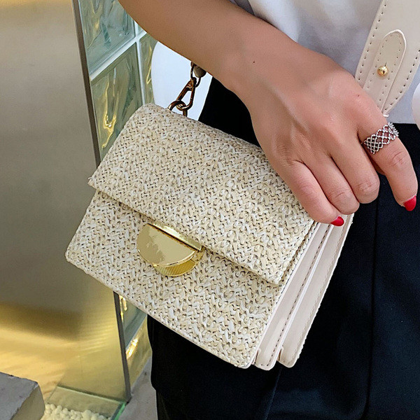 HIT modern női táska fém rögzítéssel, két színben