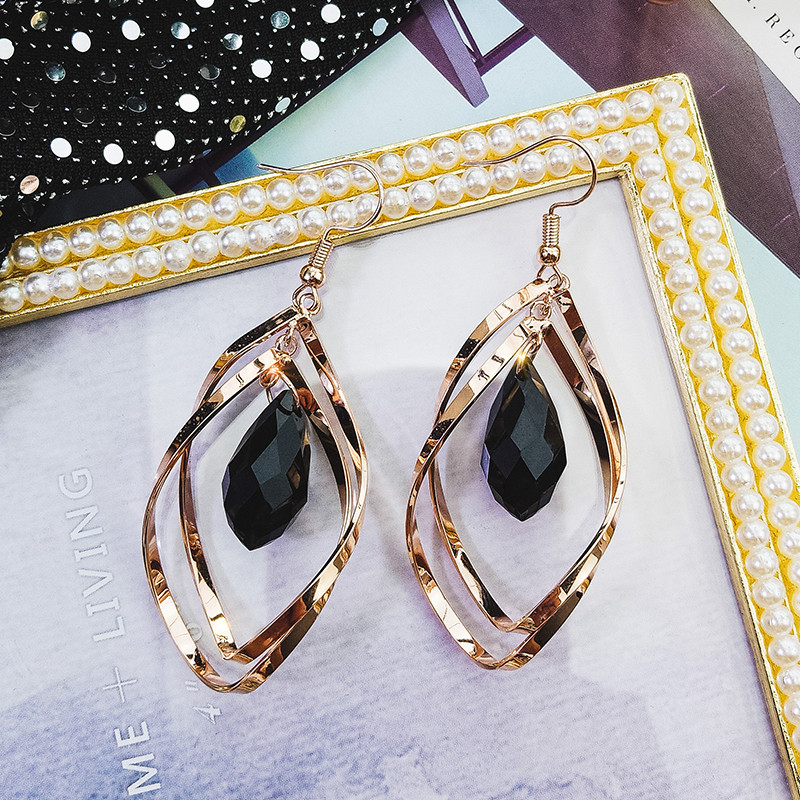 Női felső fülbevaló arany színben