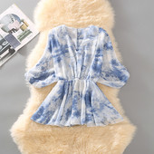 Bluză de damă elegantă cu decolteu în V și mâneci 3/4 în mai multe culori