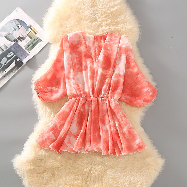 Bluză de damă elegantă cu decolteu în V și mâneci 3/4 în mai multe culori