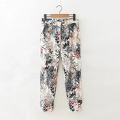 Virágmintás női nadrág