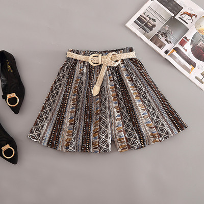 Stílusos női rövidnadrág széles modell, magas derékkal, több színben