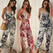 Γυναικείες ολόσωμες φόρμες με V-λαιμό και floral πριντ