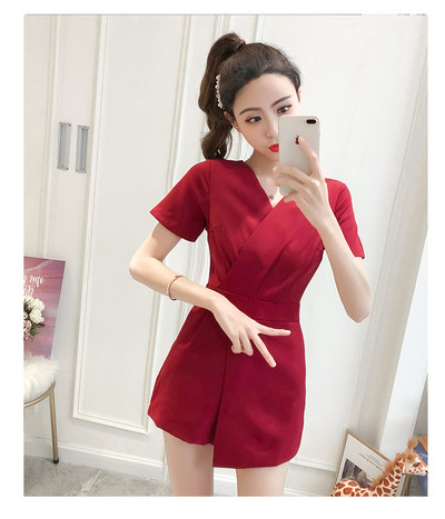 Κομψή Γυναικεία ολόσωμη φόρμα με V λαιμό σε μαύρο και μπορντό χρώμα