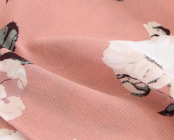 Rózsaszín széles és hosszú női nadrág virágmintával