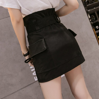 Modern női szoknya magas derékkal és fekete zsebekkel