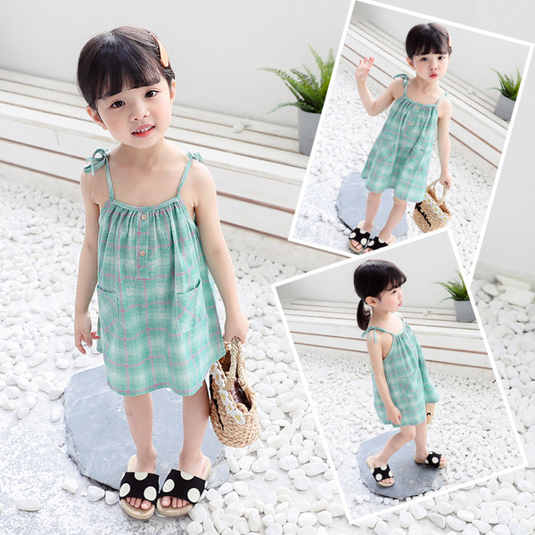 Rochie casual pentru copii cu bretele subtiri si nasturi