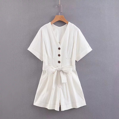 Női overall derékkötővel és gombokkal, fehér színben
