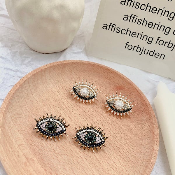 Új szem alakú női fülbevaló modell, két színben