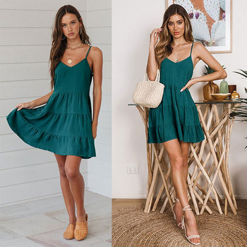 Lezser szabású női ruhamodell vékony zöld és rózsaszín pántokkal