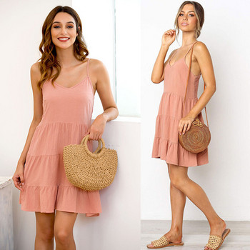 Lezser szabású női ruhamodell vékony zöld és rózsaszín pántokkal