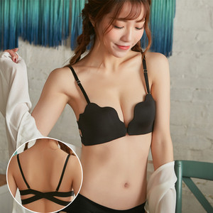 Lenjerie în două părți în patru culori