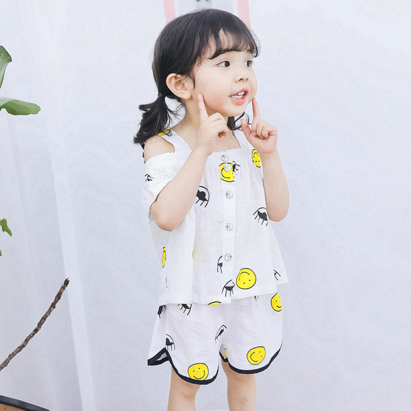 Modern gyerekkészlet fehér színben - lányoknak