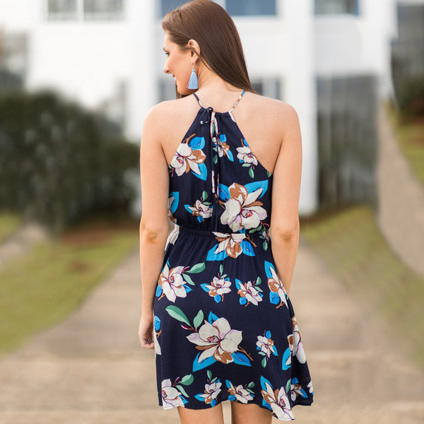 Nyári női ruha virágos motívumokkal, kék és fekete színben