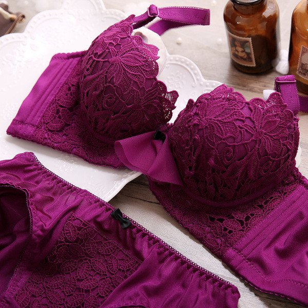 Modern fehérnemű két részben több színben